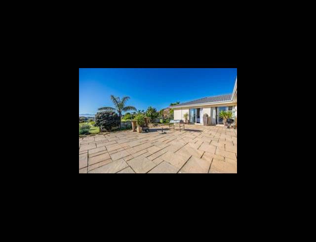 4 BEDROOM HOUSE FOR SALE IN PROTEA VALLEY